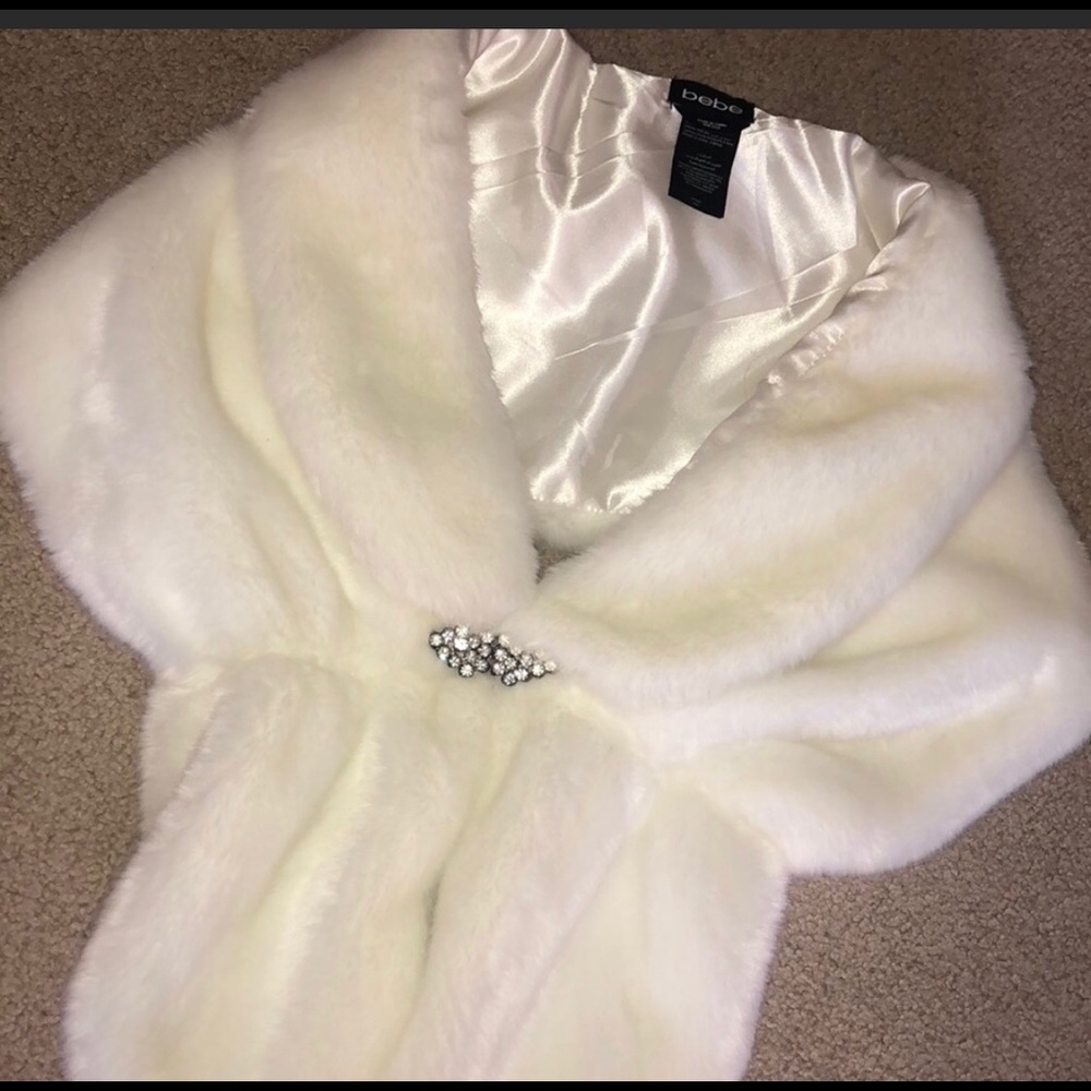Fur coverup/ Shaw .